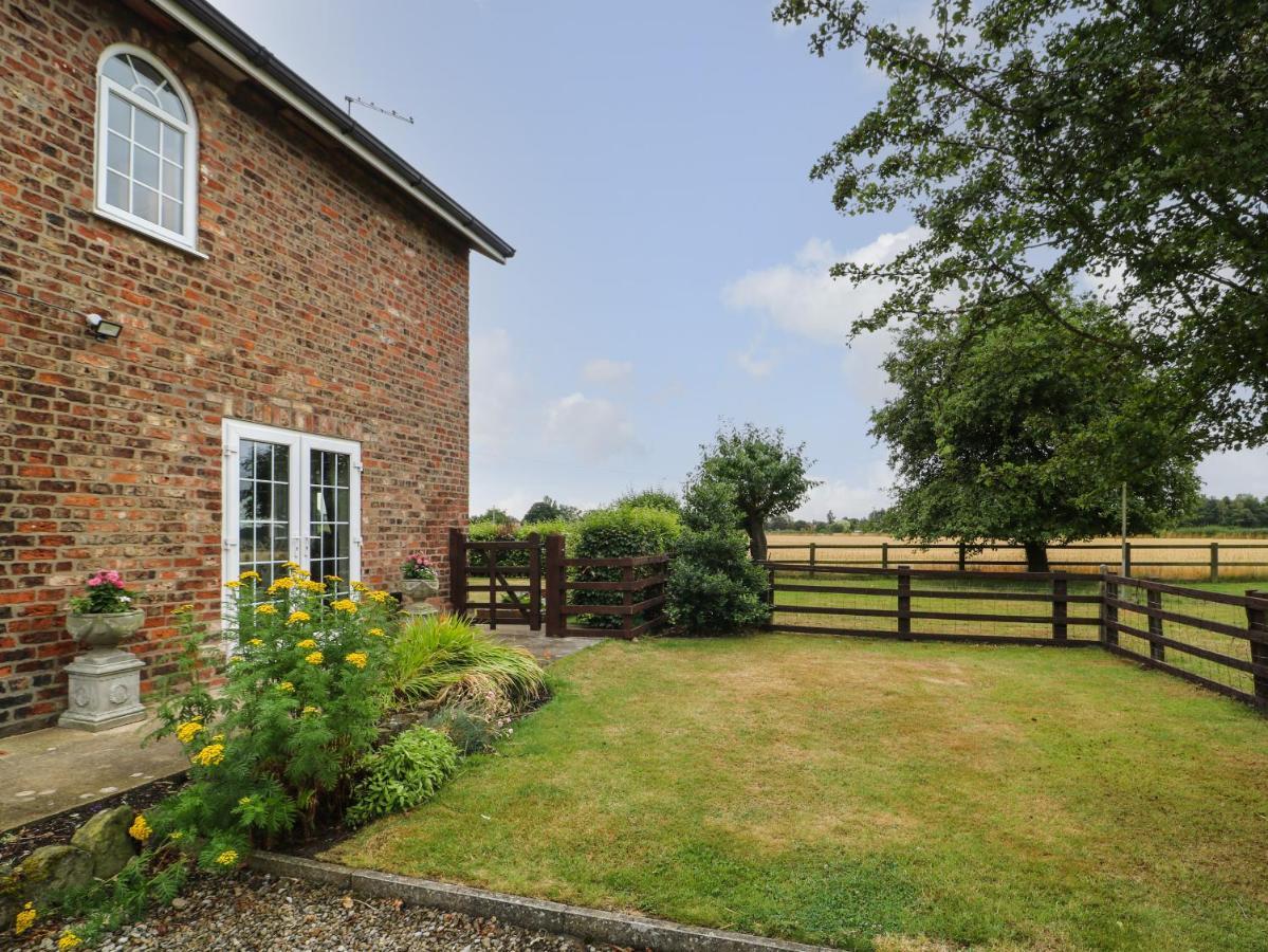 2 Crosslands York Exterior foto