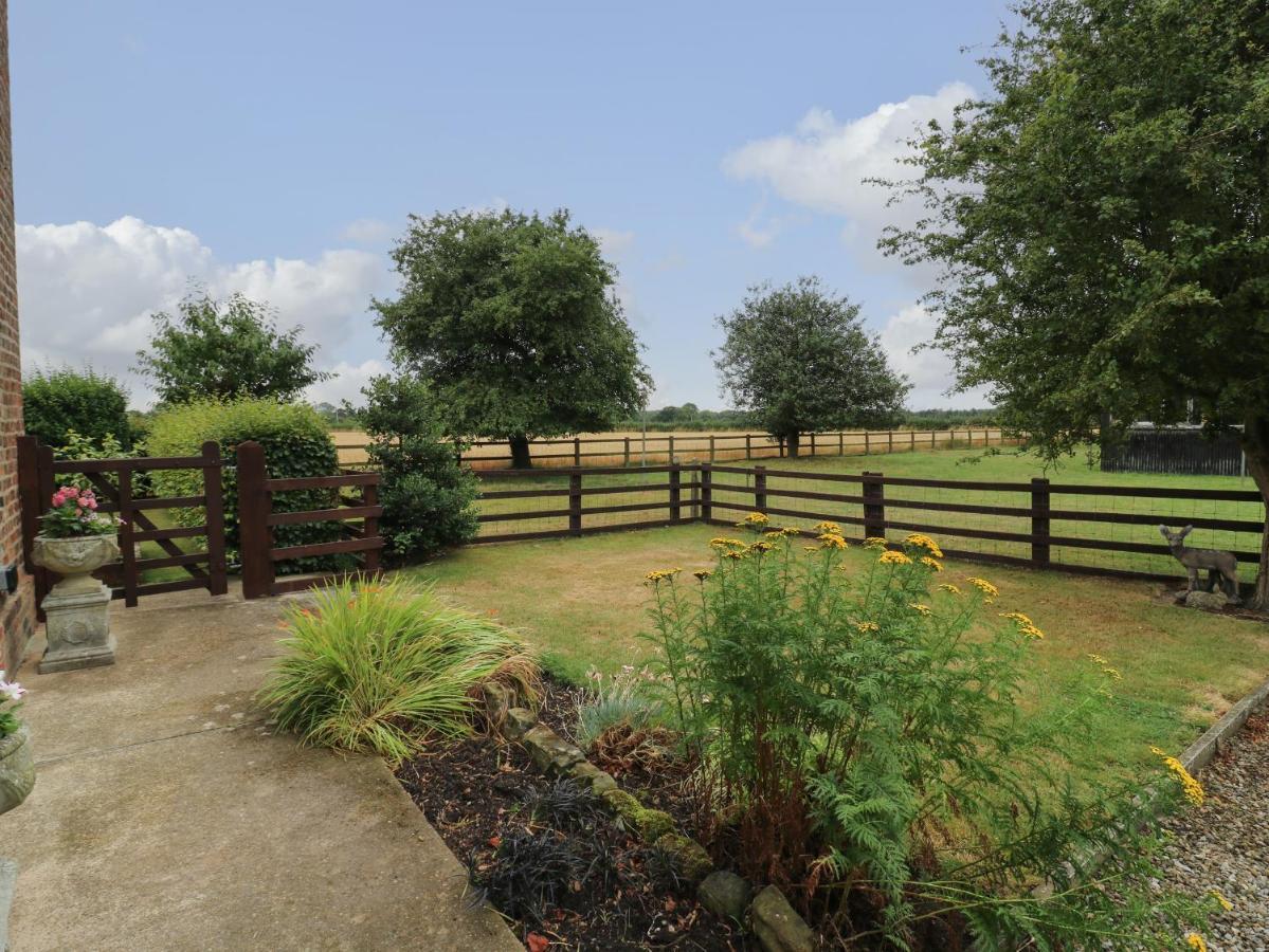 2 Crosslands York Exterior foto