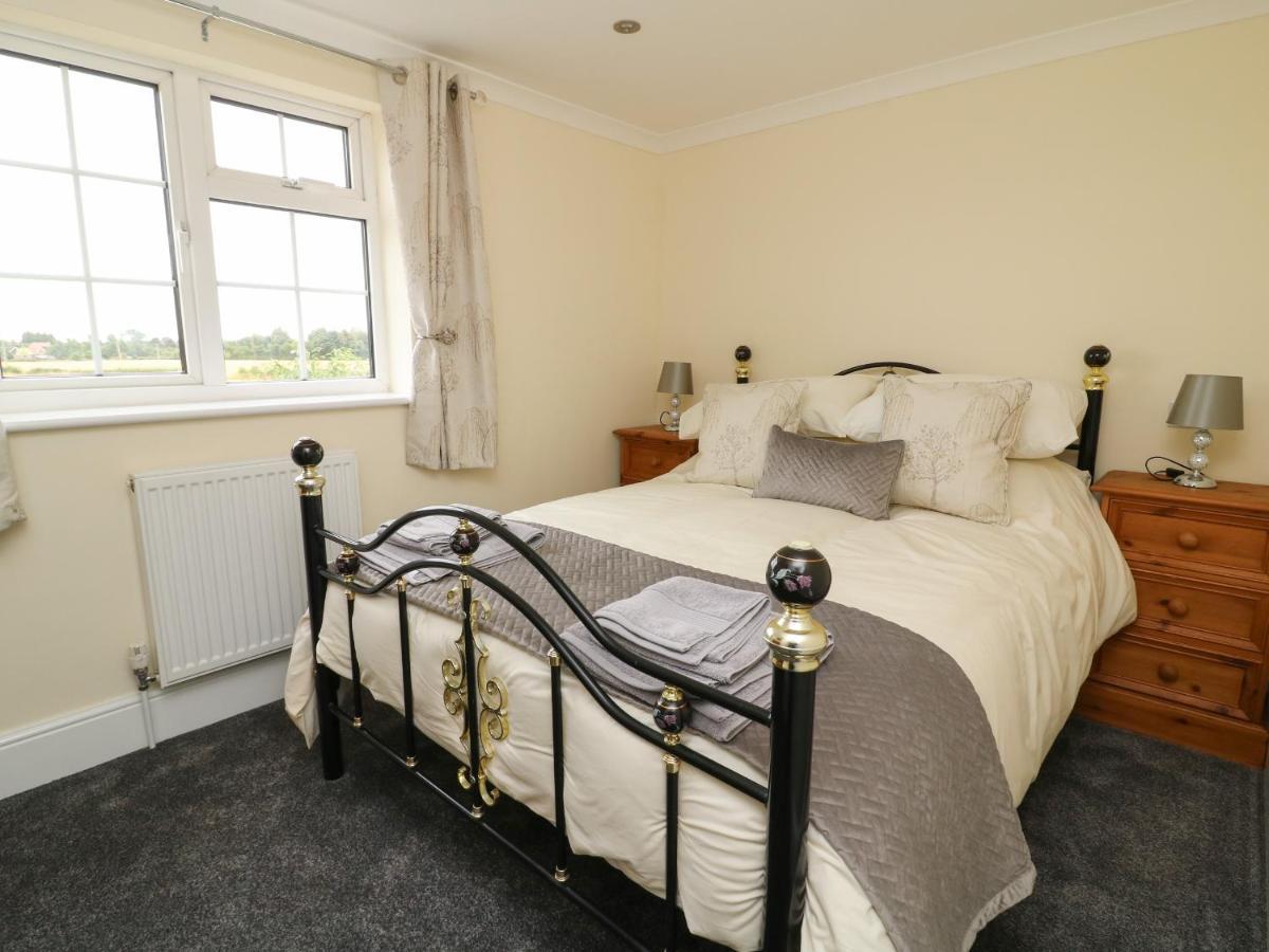 2 Crosslands York Exterior foto