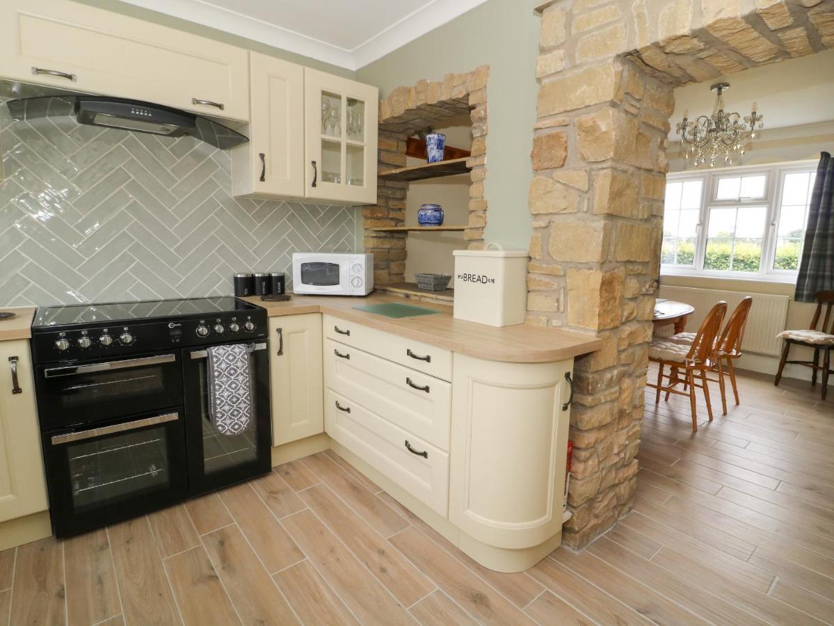 2 Crosslands York Exterior foto